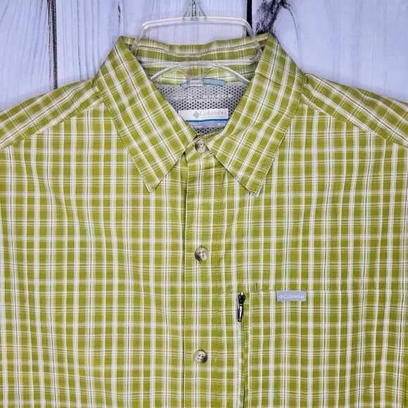 Columbia Omni-Shade Button Down Shirt Mens Sz M Green Plaid Short Sleeve Vented - Picture 2 of 8